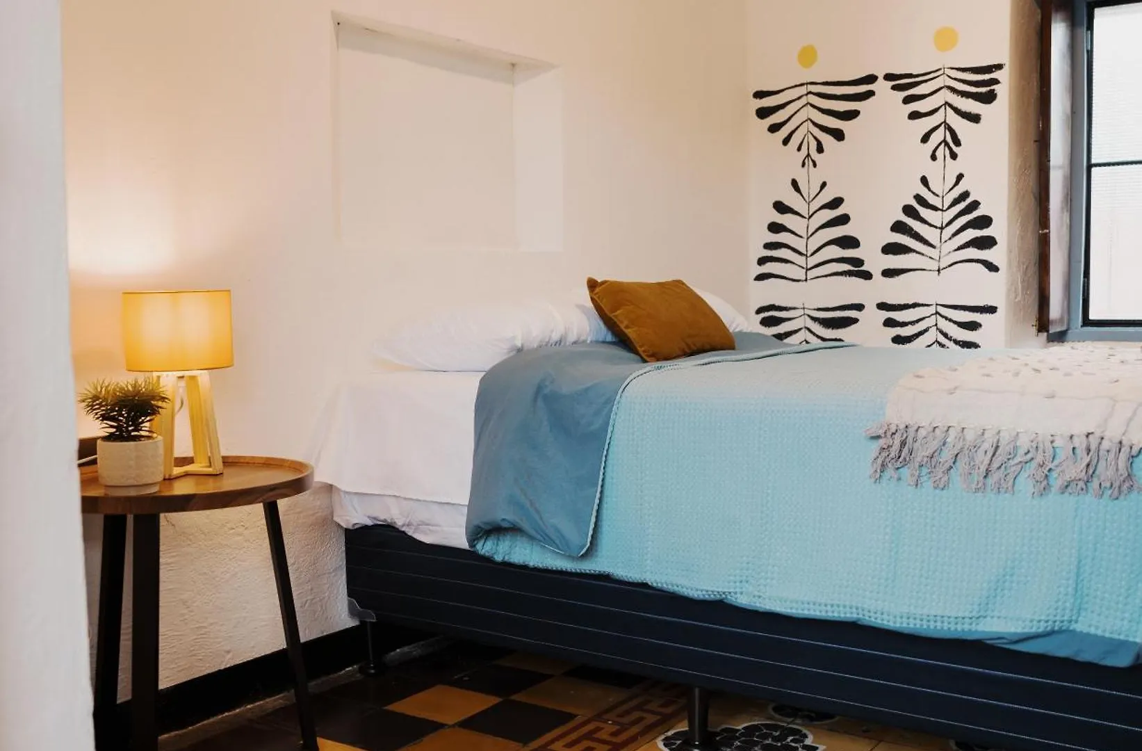 Central Hostel Philos Antigua